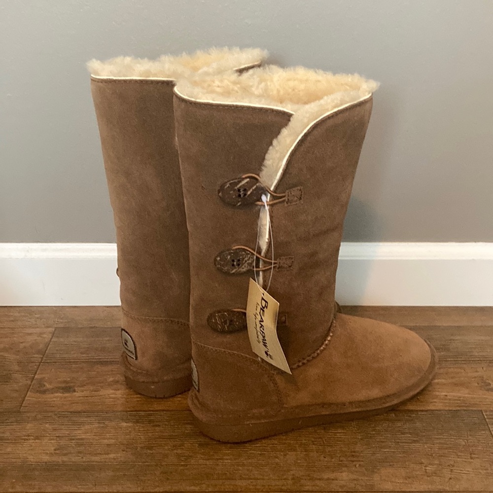 Bear paw Womens “Lauren” boot size 7